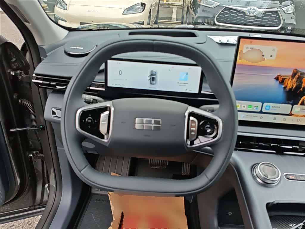 Geely Galaxy E5, 2026 10