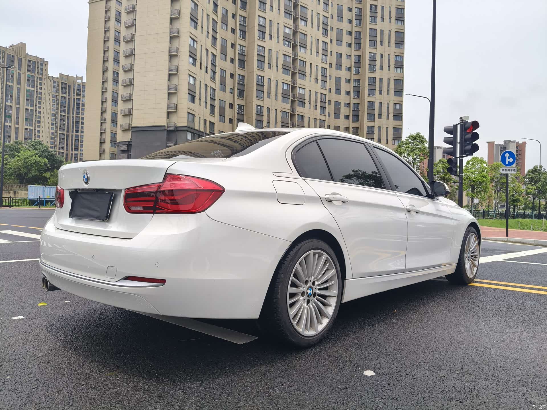 BMW 3 Series, 2018 7