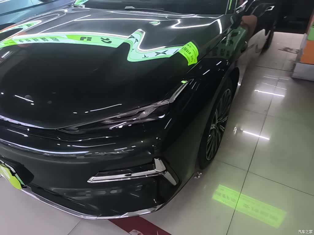 Geely 8, 2025 24