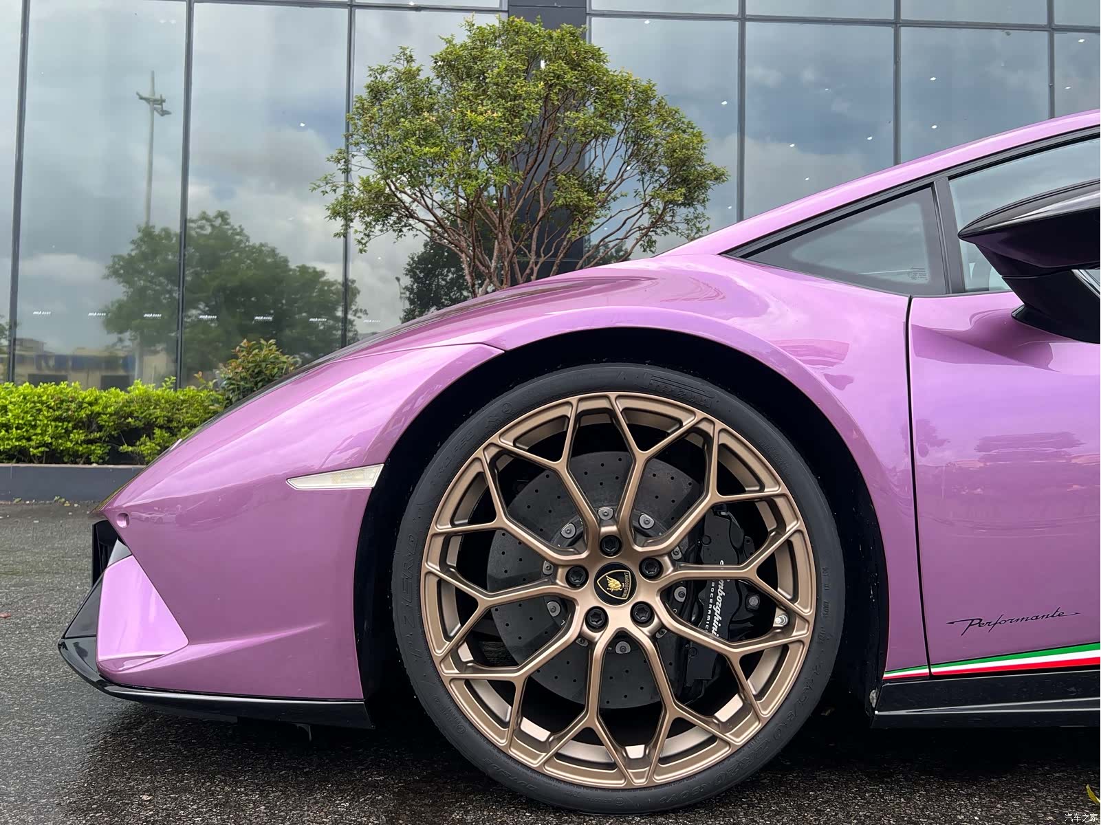 Lamborghini Huracán, 2019 4