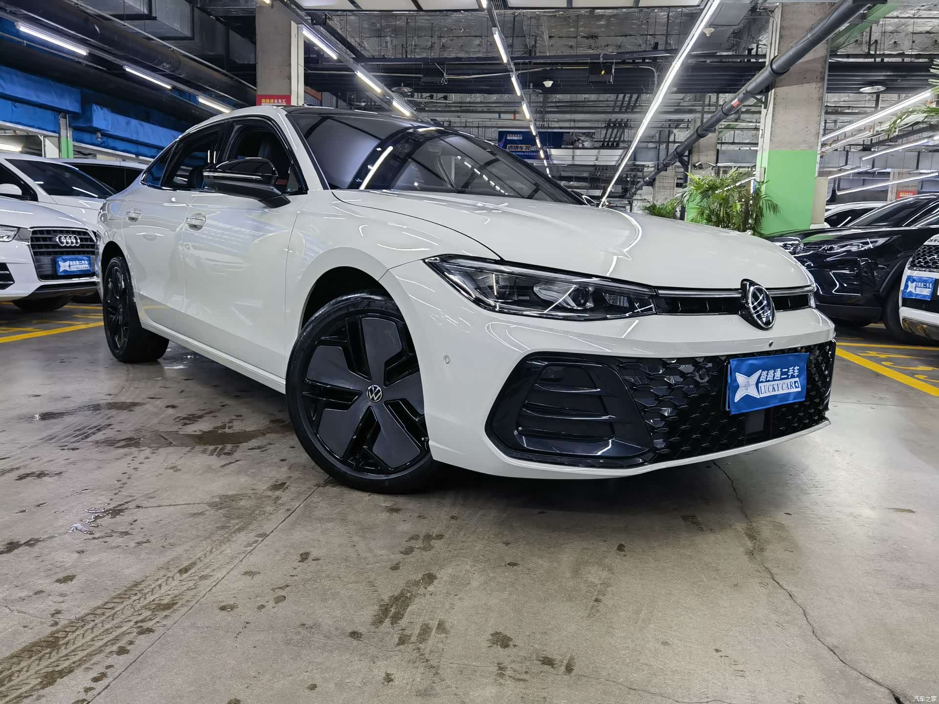 Volkswagen Passat, 2024 3