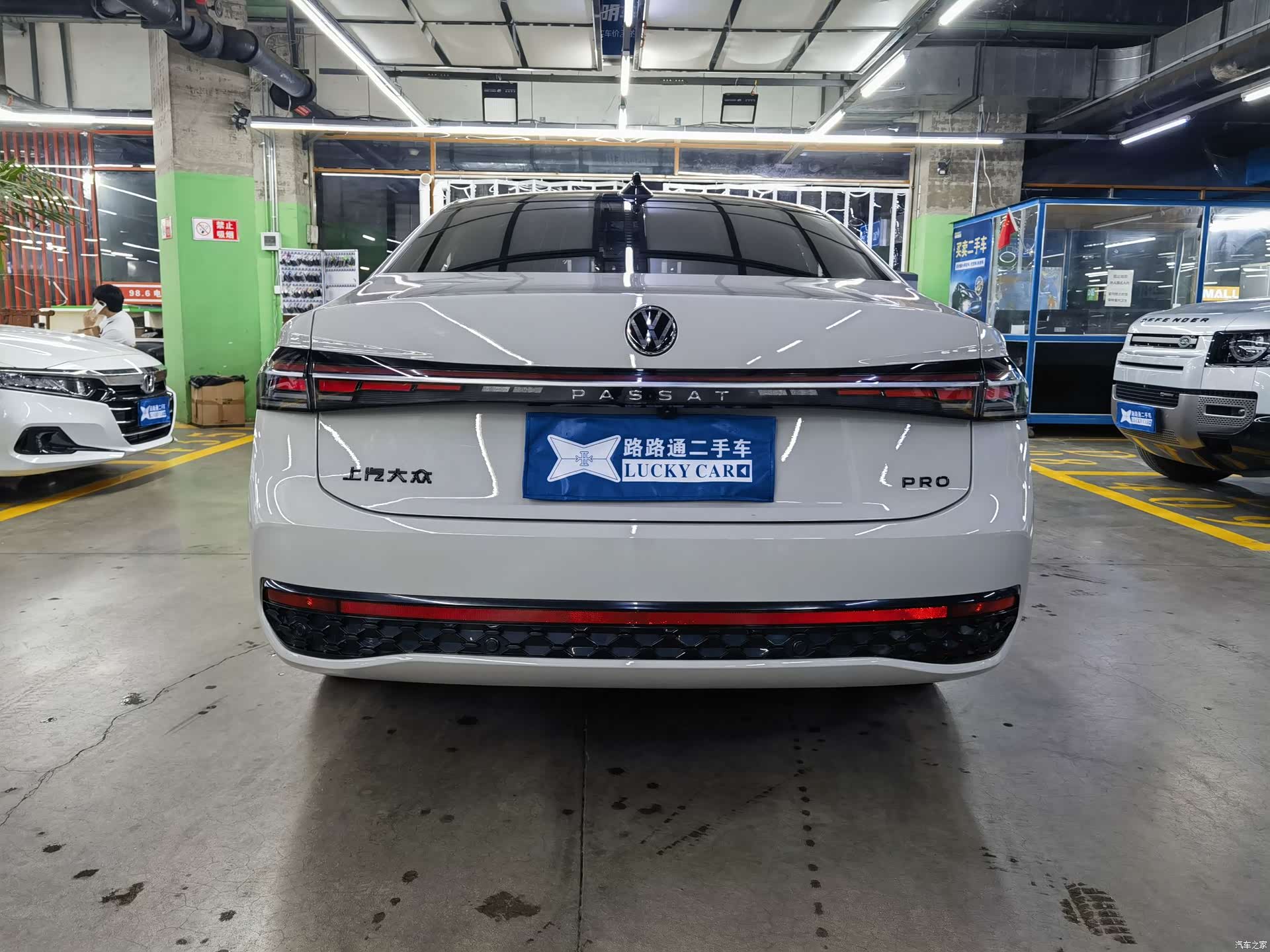 Volkswagen Passat, 2024 все фото