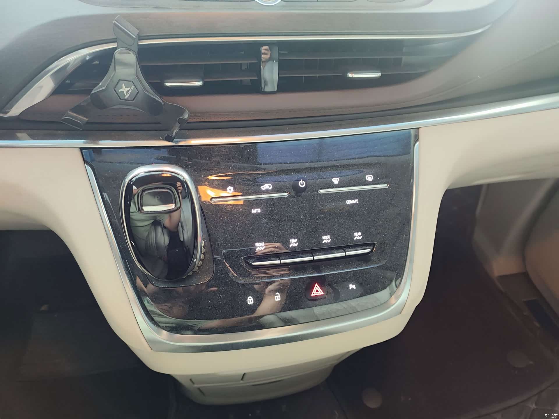 Buick GL8, 2021 7