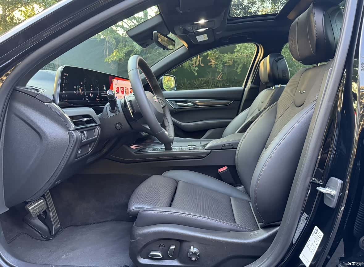 Cadillac CT5, 2024 6