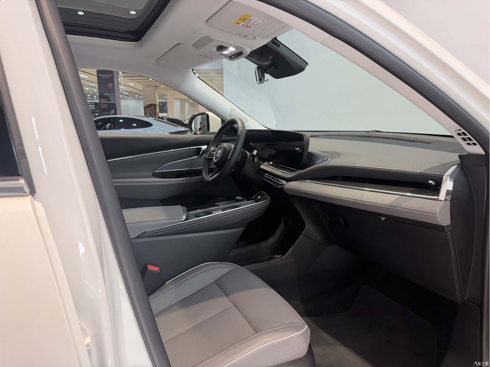 Buick E5, 2025 13