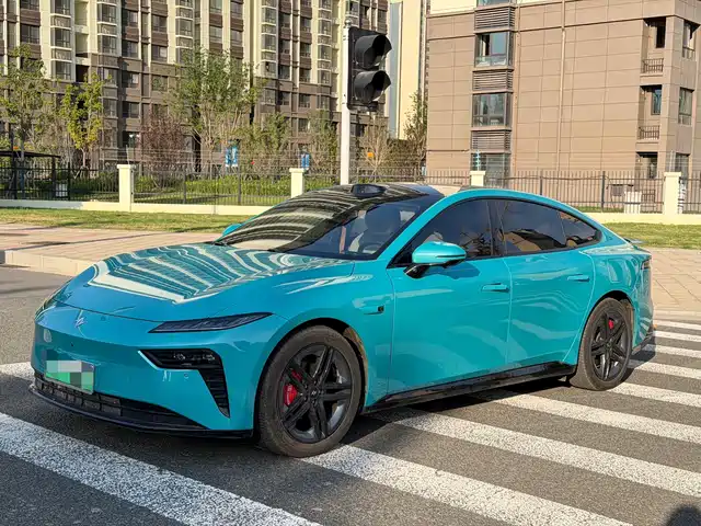 Dongfeng eπ007 2025 — купить из Китая под заказ