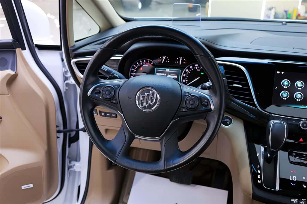 Buick GL8, 2018 22