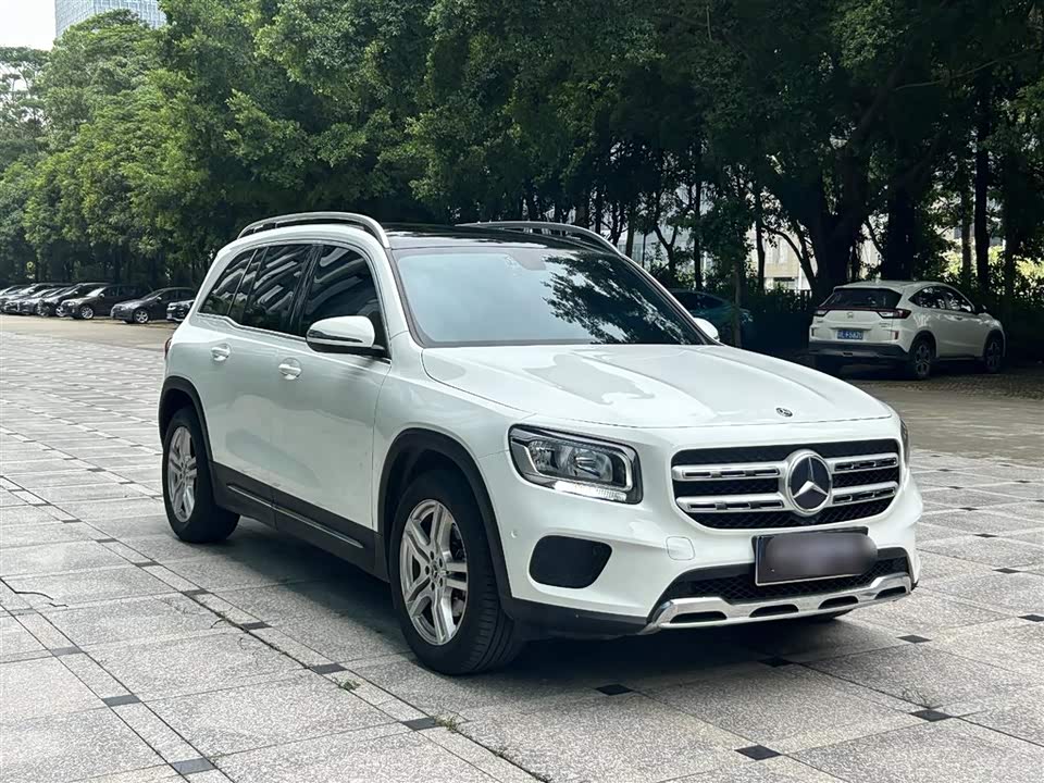 Mercedes-Benz GLB