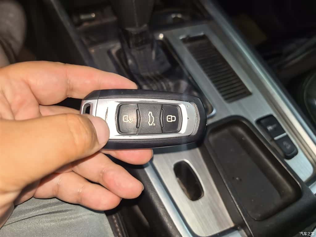 Geely X6, 2017 9