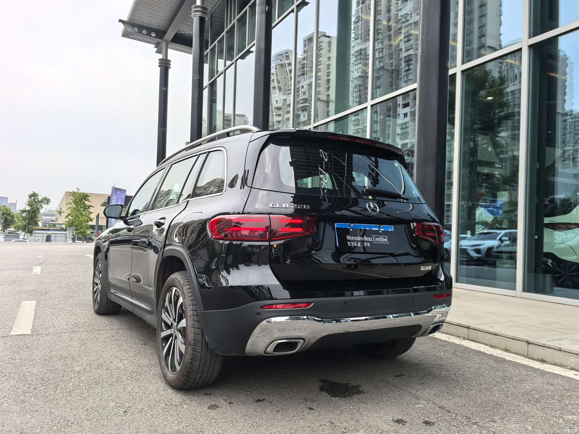 Mercedes-Benz GLB, 2025 18