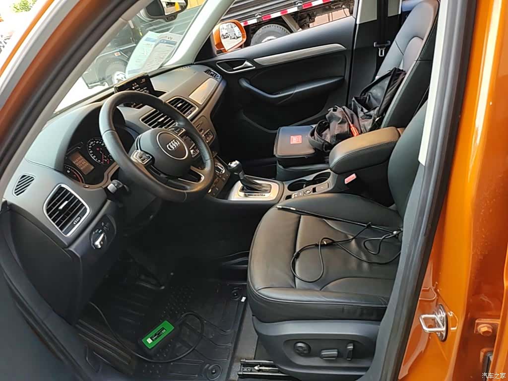 Audi Q3, 2014 15