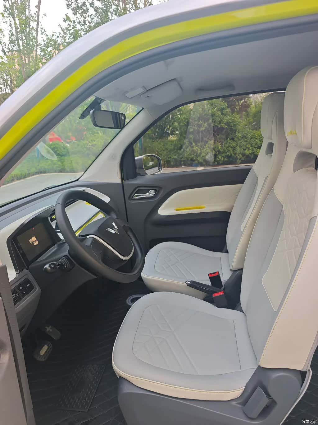 Wuling MINIEV, 2023 12