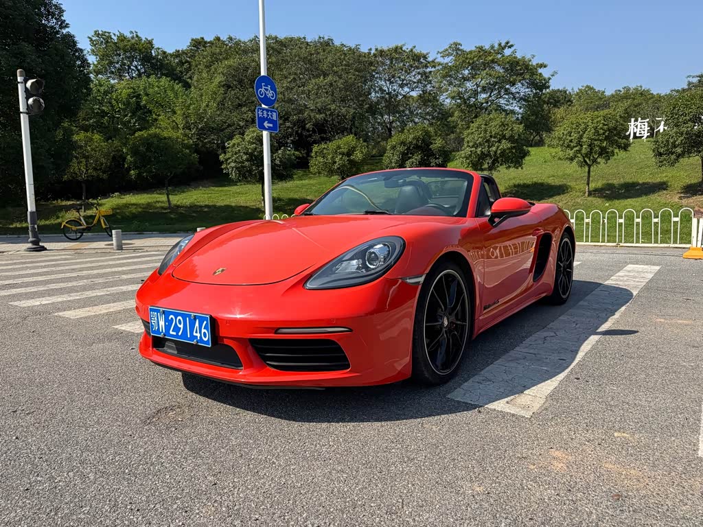 Porsche 718