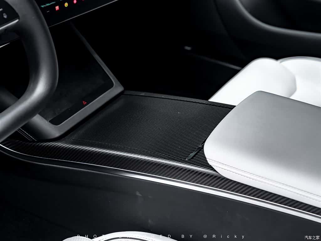 Tesla Model S, 2023 10