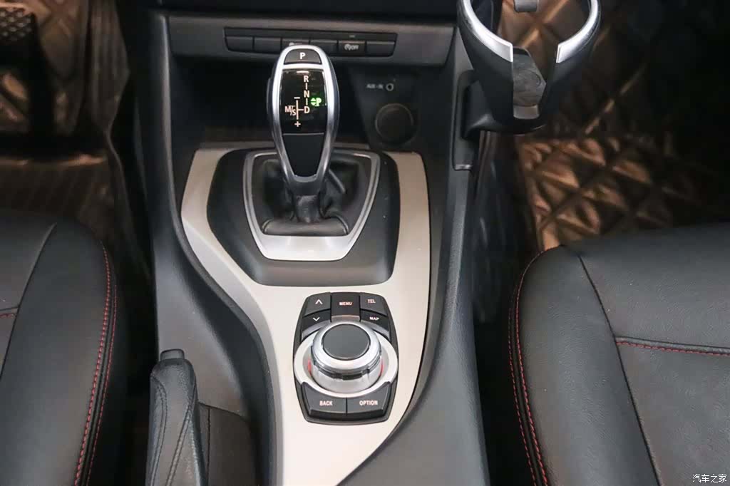 BMW X1, 2015 10