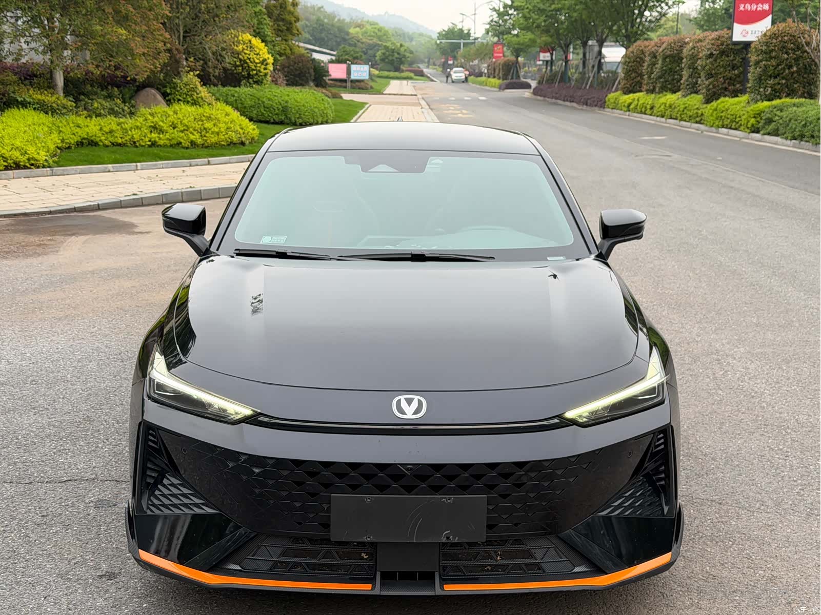 Changan UNI-V, 2024 1
