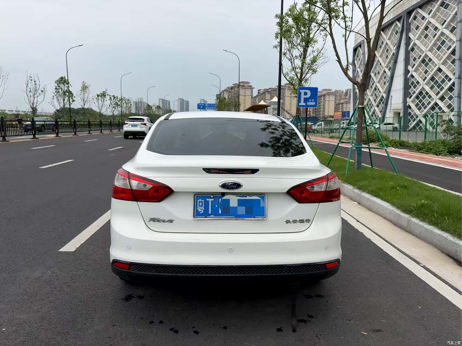 Ford Focus, 2013 все фото