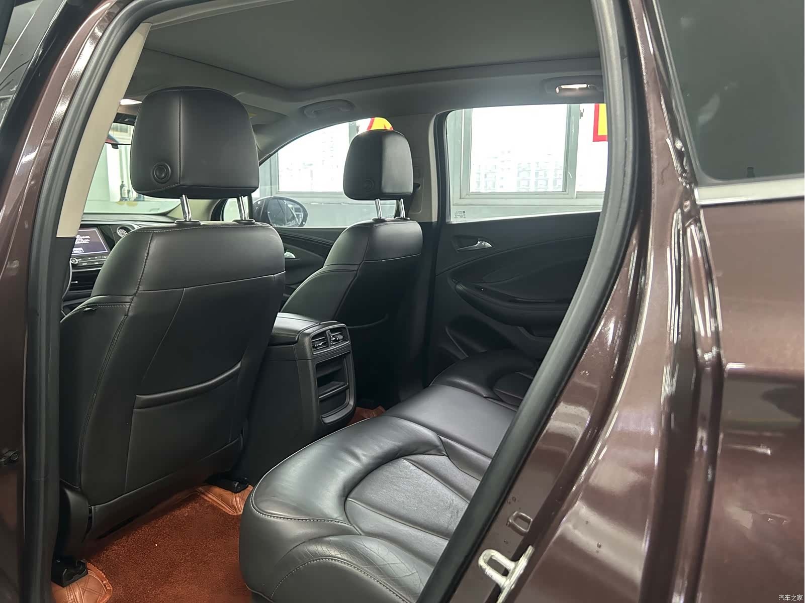 Buick Envision Plus, 2019 все фото