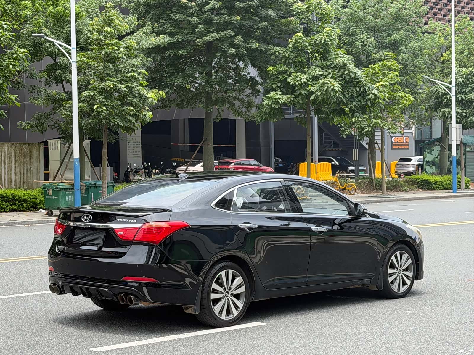 Hyundai GLS, 2016 6