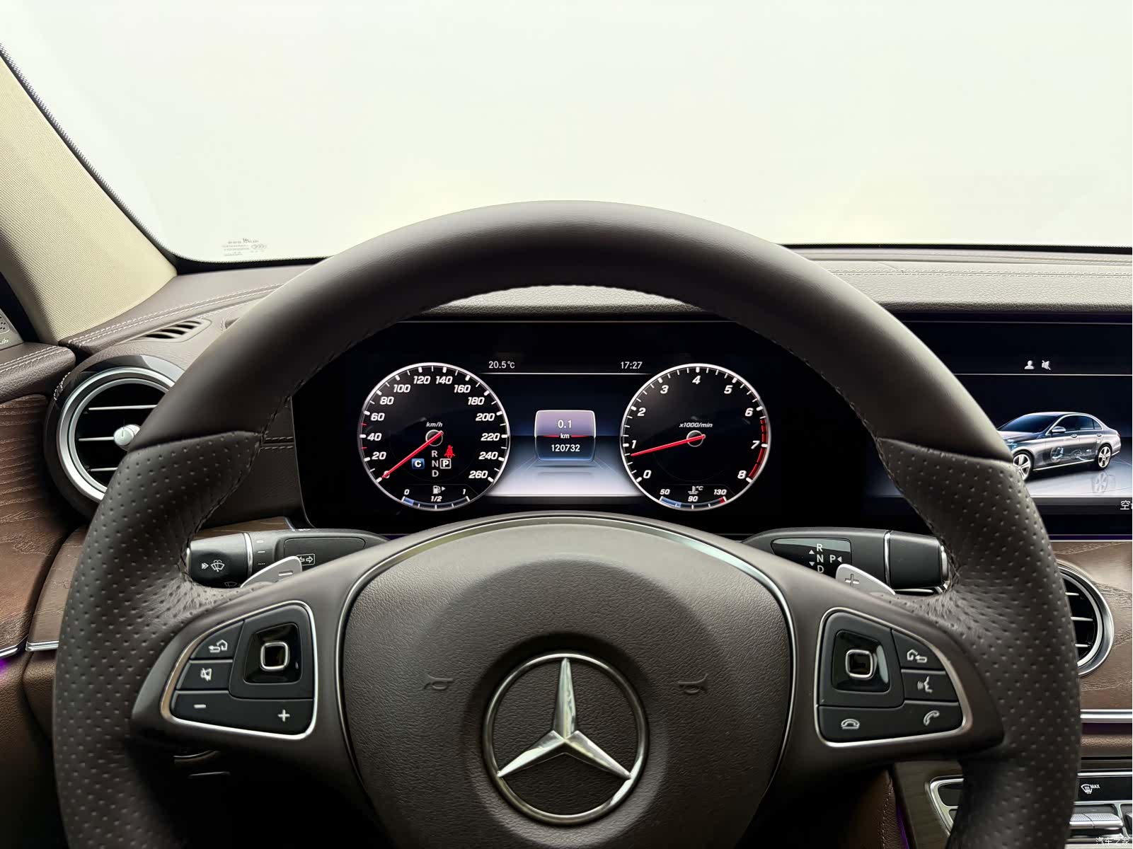 Mercedes-Benz E-Class, 2018 4