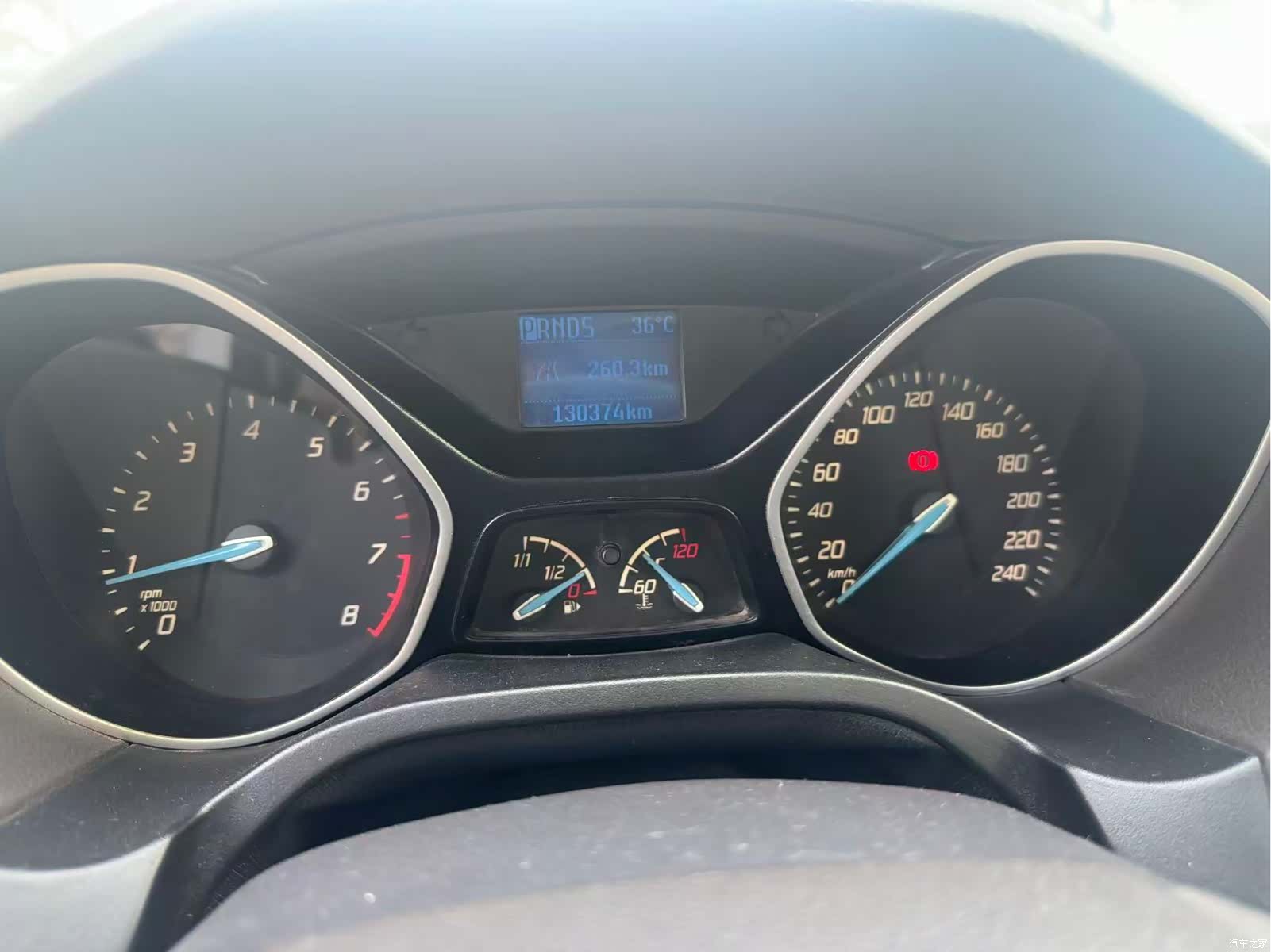 Ford Focus, 2014 7