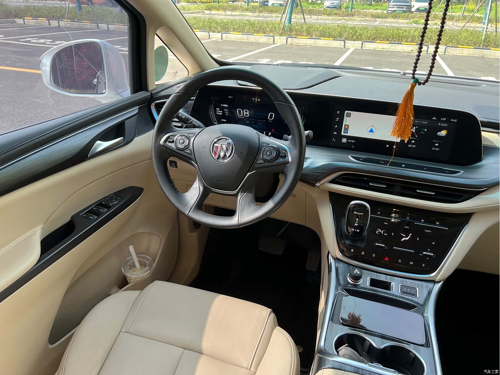 Buick GL8, 2022 8