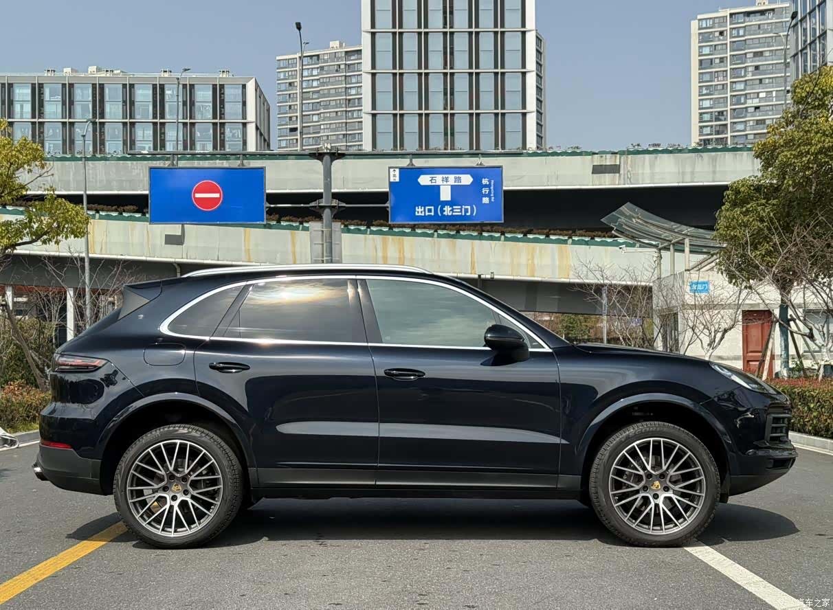 Porsche Cayenne, 2022 7