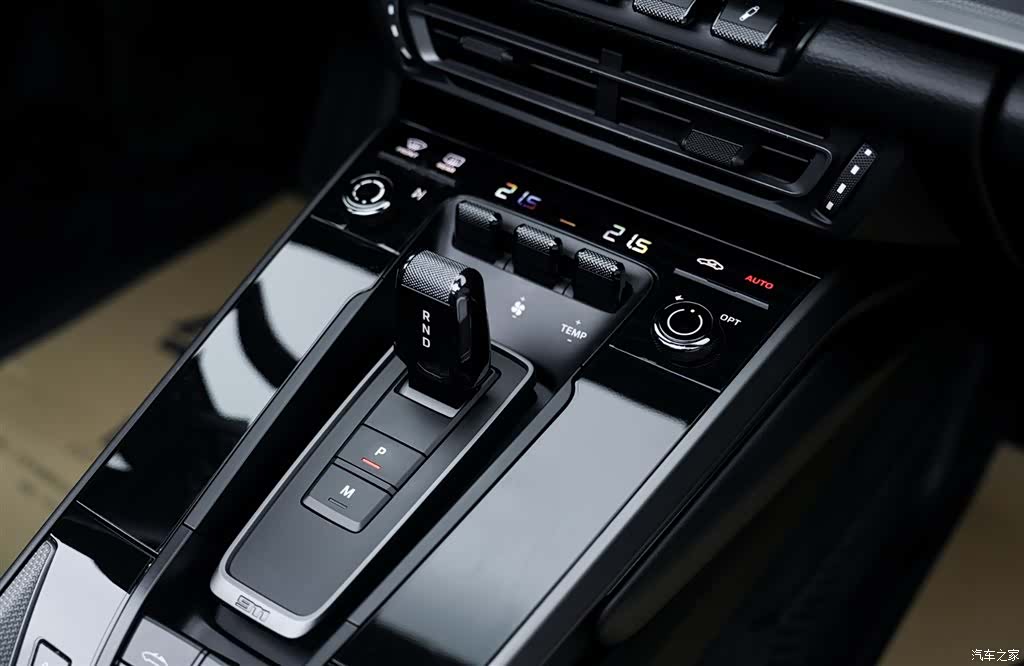 Porsche 911, 2021 19
