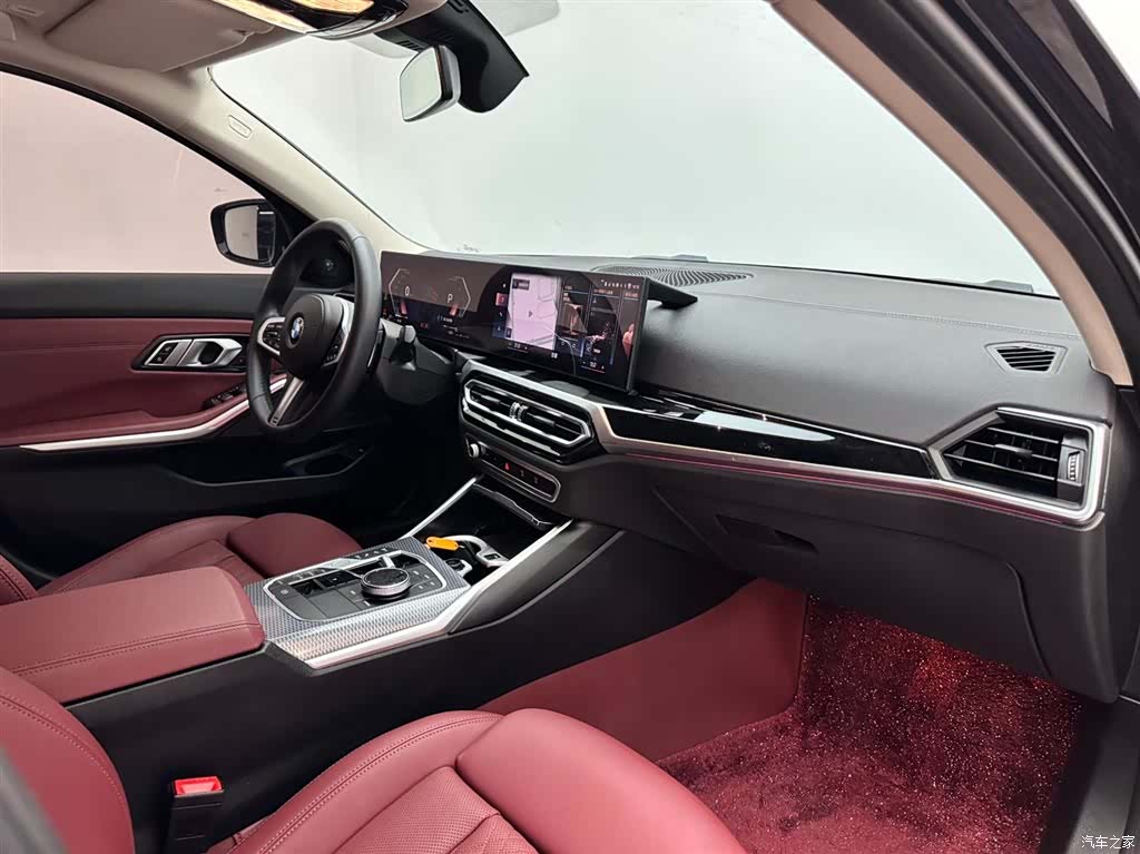 BMW 3 Series, 2023 11