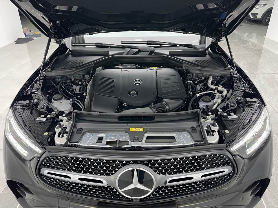 Mercedes-Benz GLC Mercedes-Benz GLC