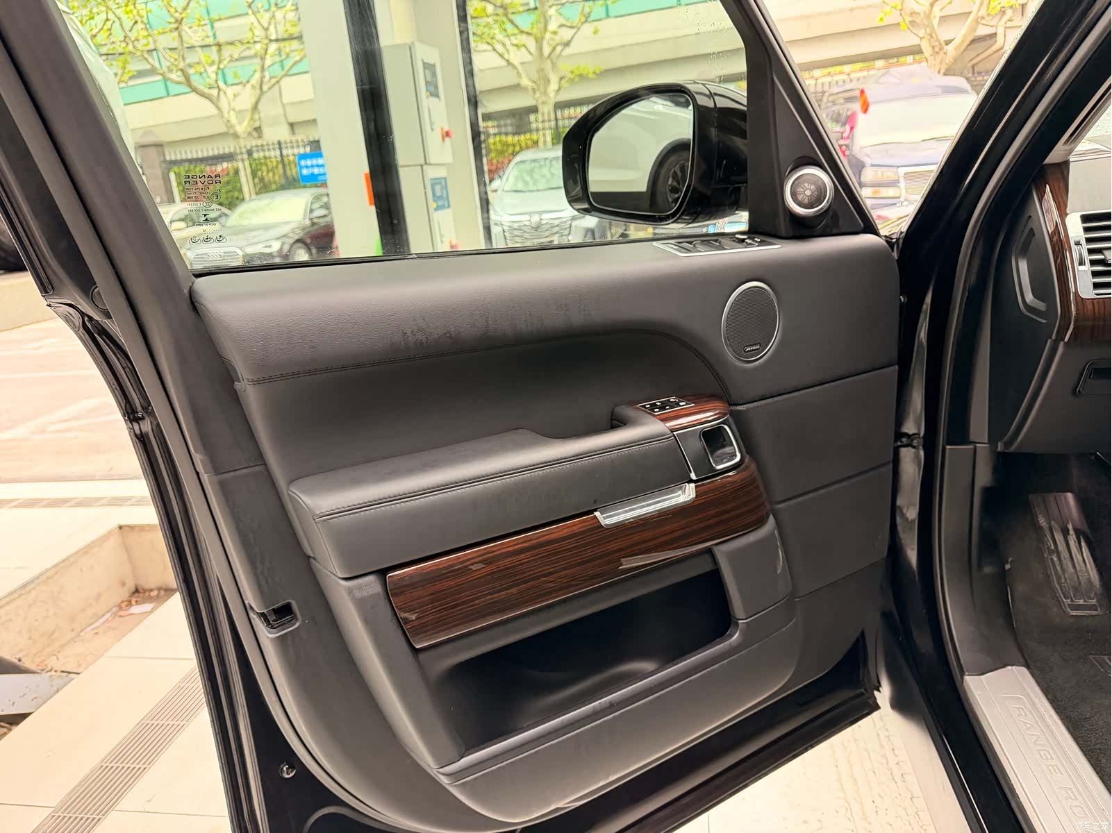 Land Rover Range Rover, 2013 9