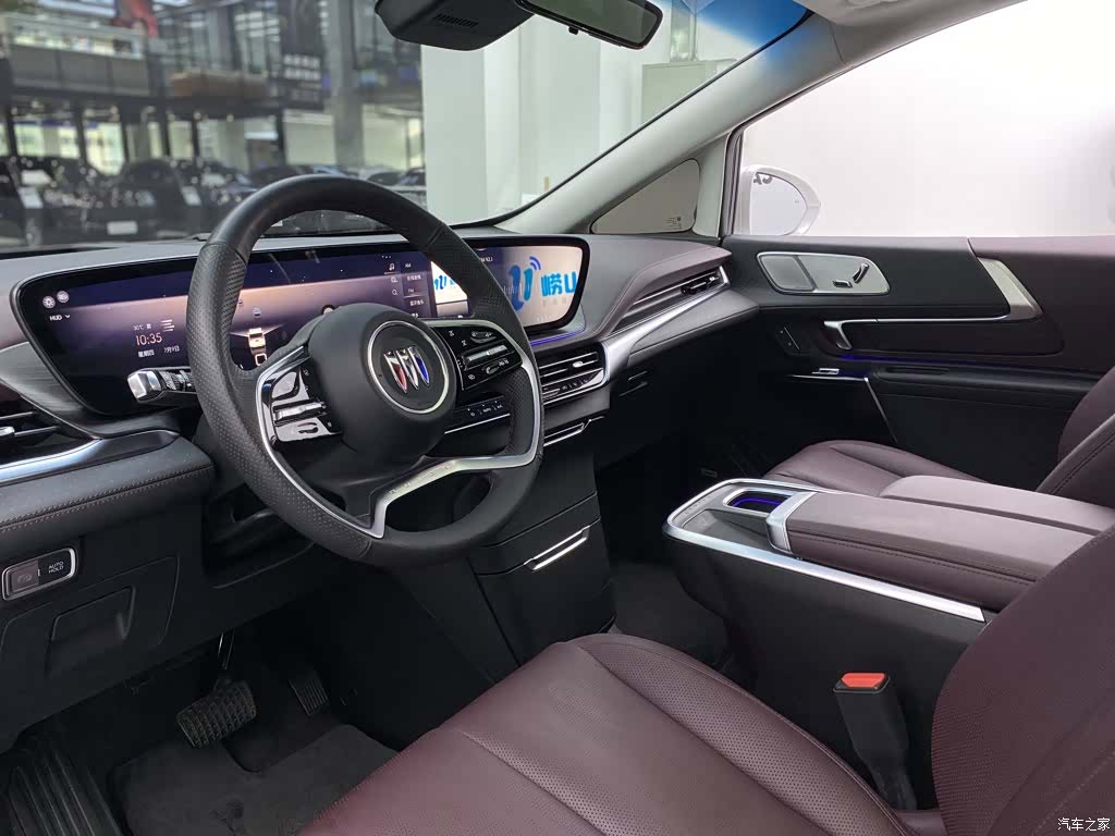 Buick Century, 2023 все фото