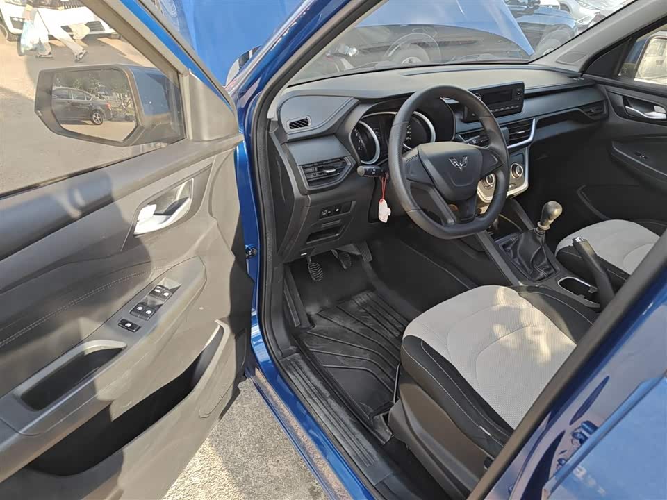 Wuling Wuling Hongguang S3