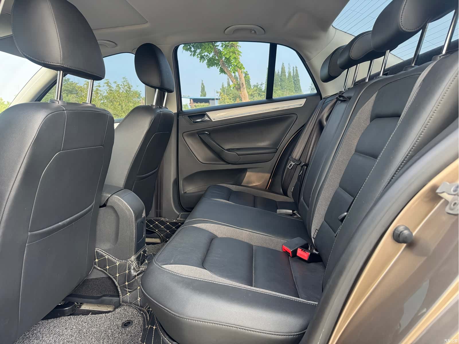 Volkswagen Bora, 2015 14
