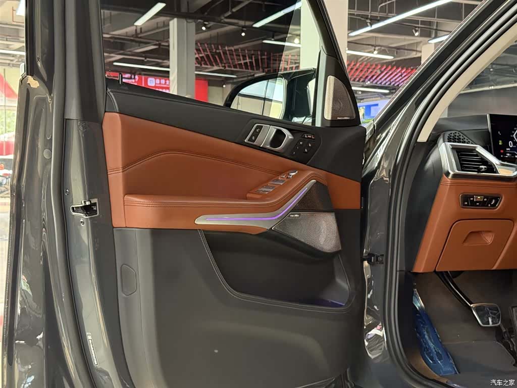 BMW X7, 2023 16