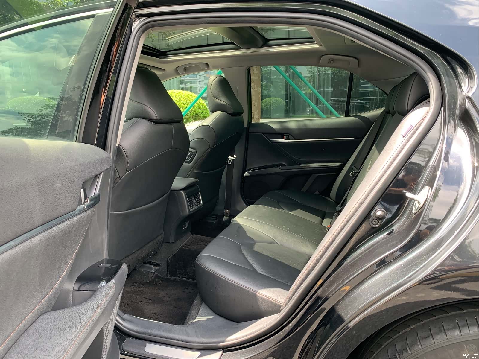 Toyota Camry, 2023 18