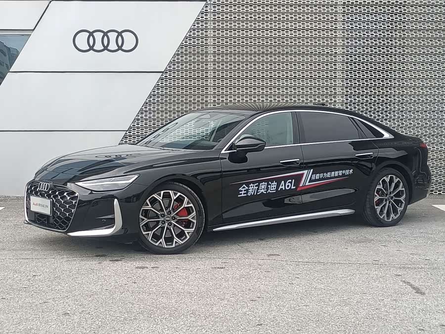 Audi A6L 2026, фото 1