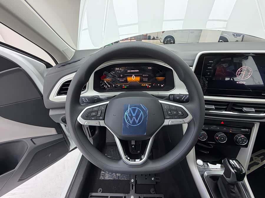 Volkswagen T-ROC 2026, фото 12