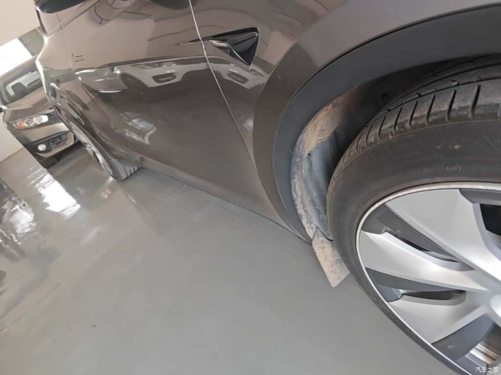 Tesla Model Y, 2021 21