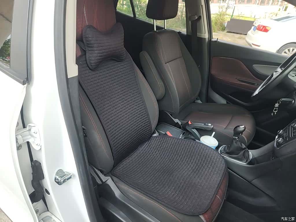 Buick Encore, 2015 25