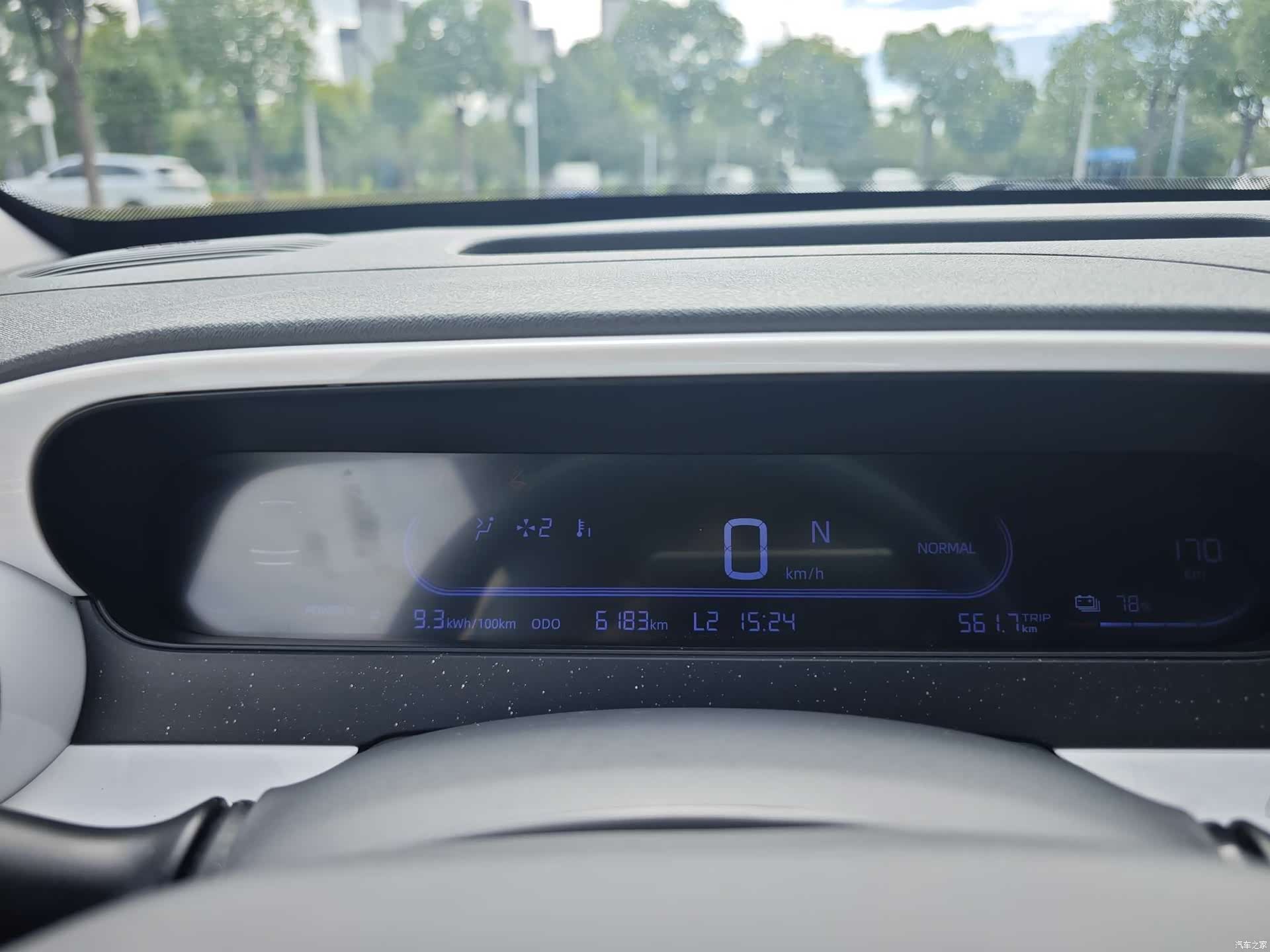 Geely Panda, 2025 15