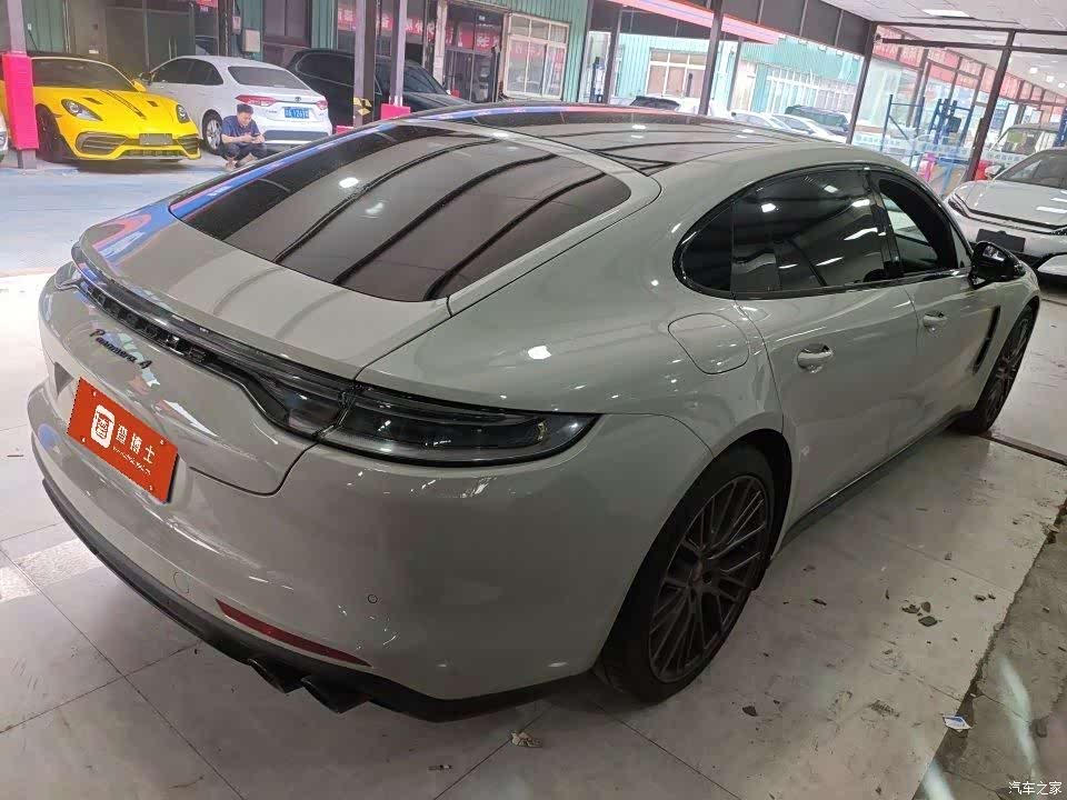 Porsche Panamera, 2023 6