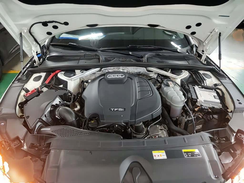 Audi A4L, 2021 20
