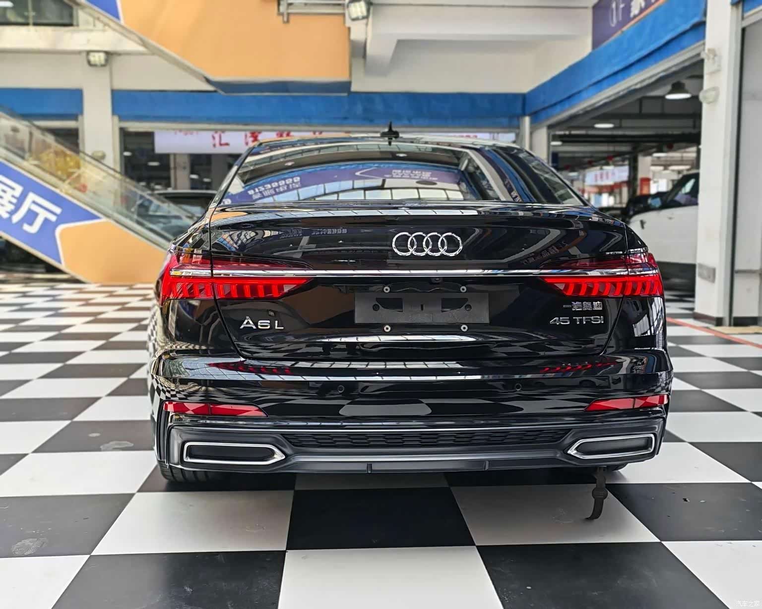 Audi A6L, 2022 4