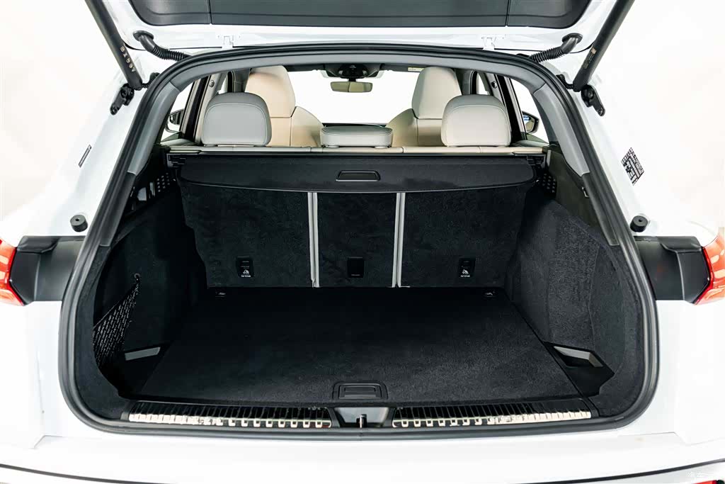 Audi Q5L, 2026 24