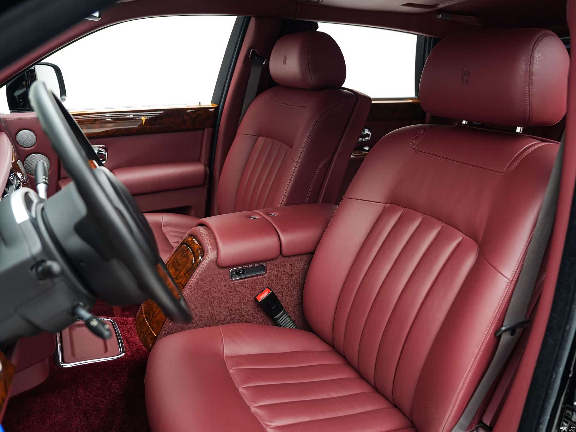 Rolls-Royce Phantom, 2011 22