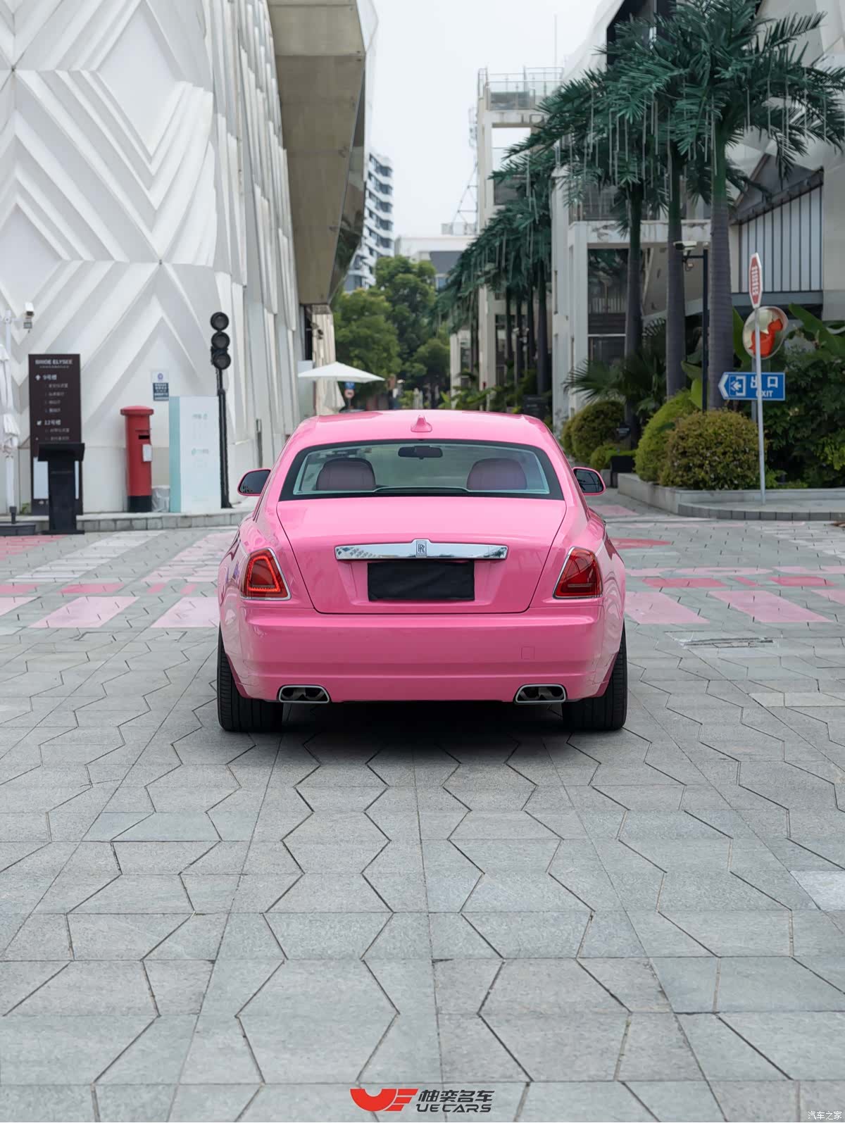 Rolls-Royce Ghost, 2018 все фото