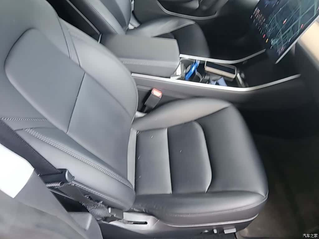 Tesla Model 3, 2020 25