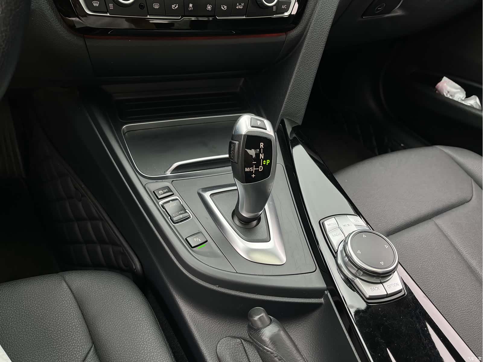 BMW 3 Series, 2016 10