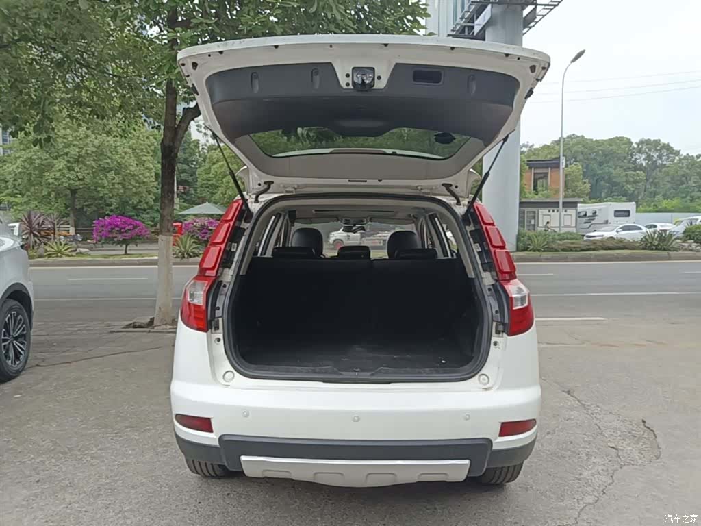 Geely GX7, 2015 19